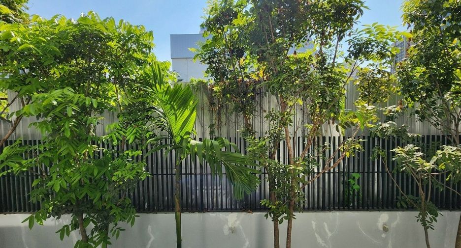 出租 3 卧室 服务式公寓 在 Khlong Toei, 曼谷