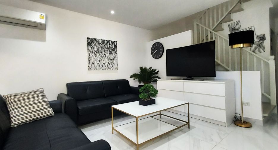 For sale 3 bedrooms villa in Mueang Rayong, Rayong