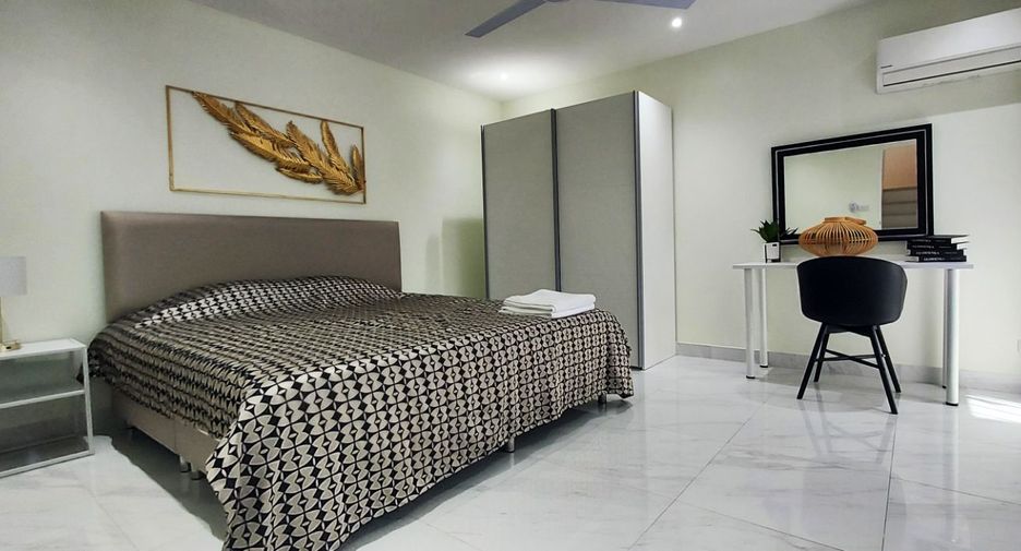 For sale 3 bedrooms villa in Mueang Rayong, Rayong