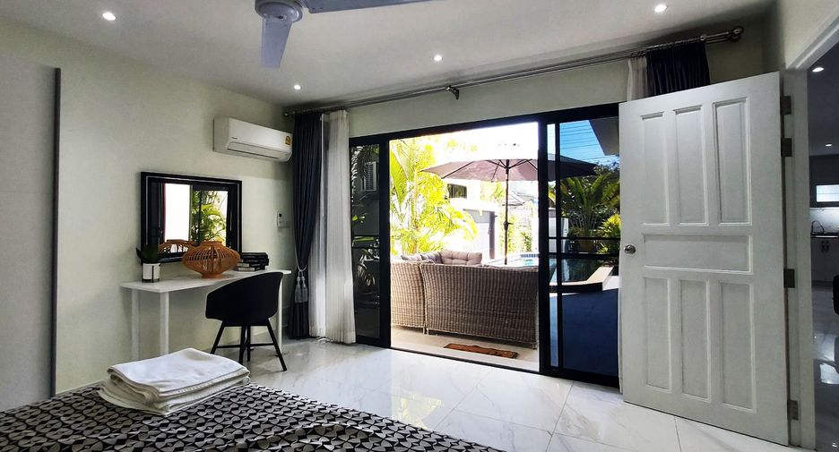 For sale 3 bedrooms villa in Mueang Rayong, Rayong