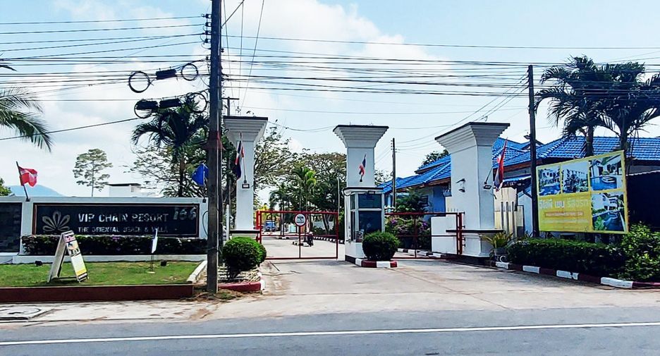For sale 3 bedrooms villa in Mueang Rayong, Rayong