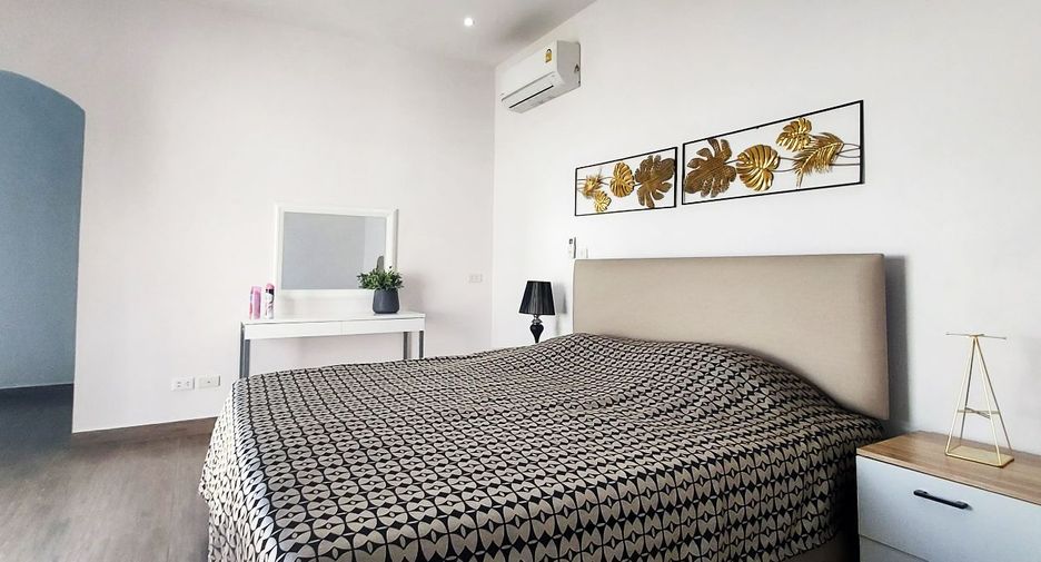 For sale 3 bedrooms villa in Mueang Rayong, Rayong
