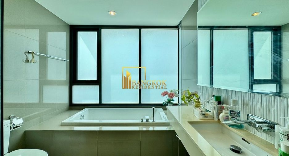 À louer et à vendre 2 chambres condo à Khlong Toei, Bangkok