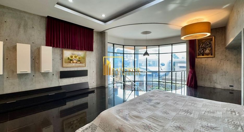 Reihenhaus zur Miete mit 2 Zimmer in Khlong Toei, Bangkok