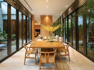 For sale 4 bedrooms house in Suan Luang, Bangkok