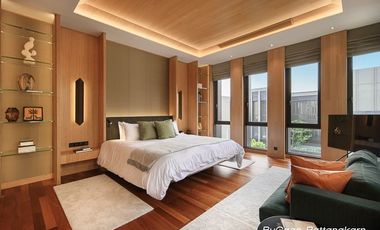 For sale 5 Beds house in Suan Luang, Bangkok