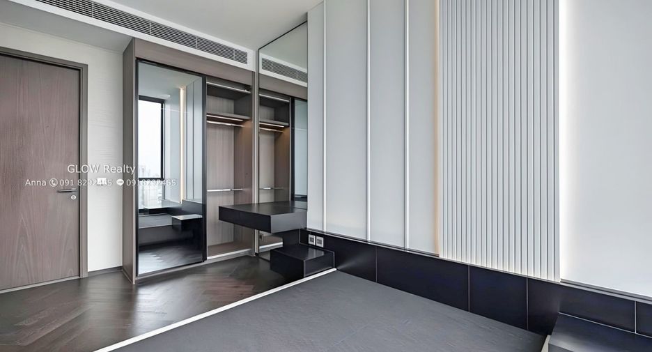 For sale 3 bed condo in Khlong Toei, Bangkok