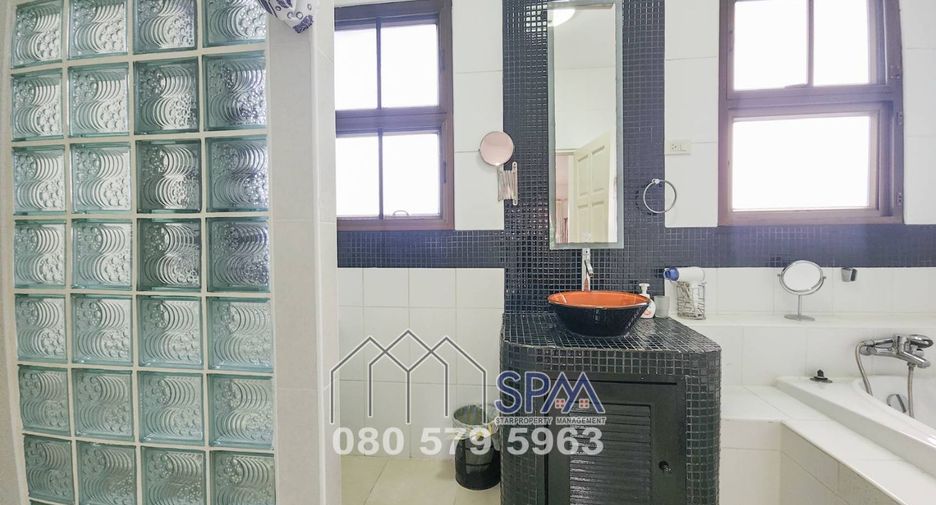À vendre 5 chambres villa à Sam Roi Yot, Prachuap Khiri Khan