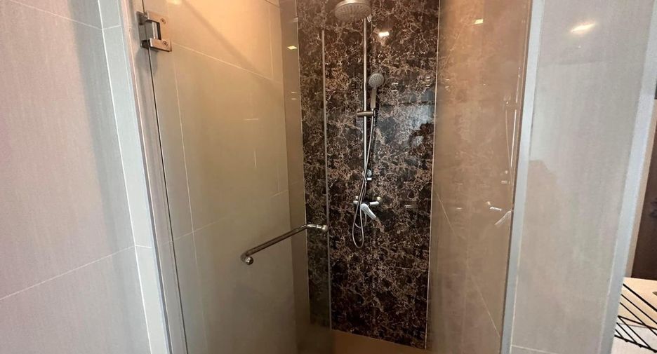 For rent 2 bedrooms condo in Mueang Chiang Mai, Chiang Mai