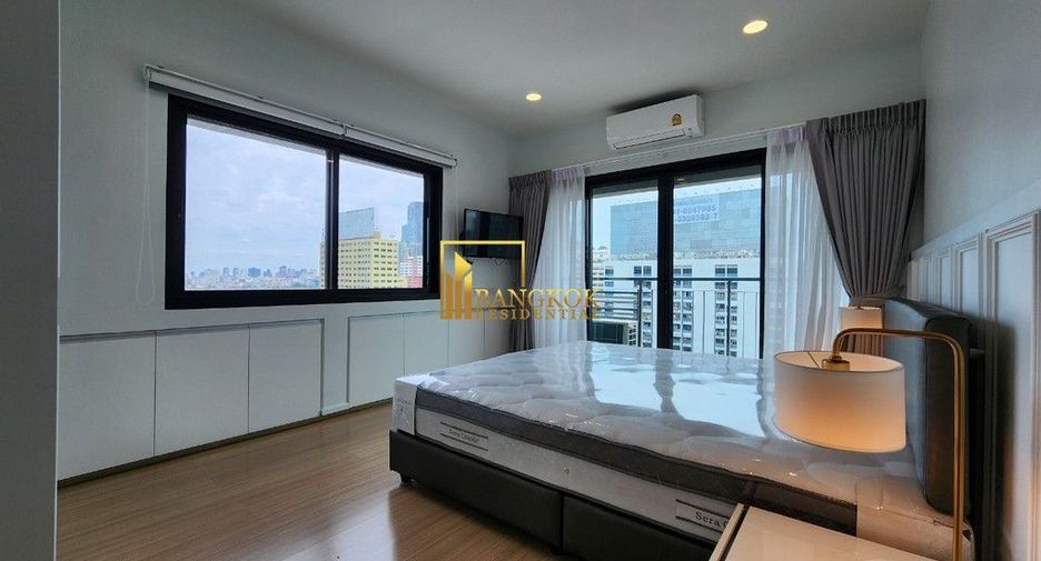 À louer 2 chambres condo à Watthana, Bangkok