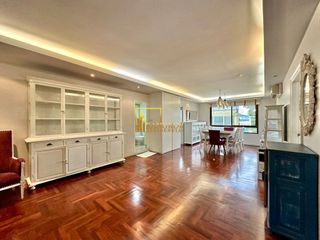 For rent 3 bedrooms condo in Yan Nawa, Bangkok