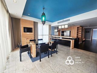 For sale 3 bed condo in Yan Nawa, Bangkok