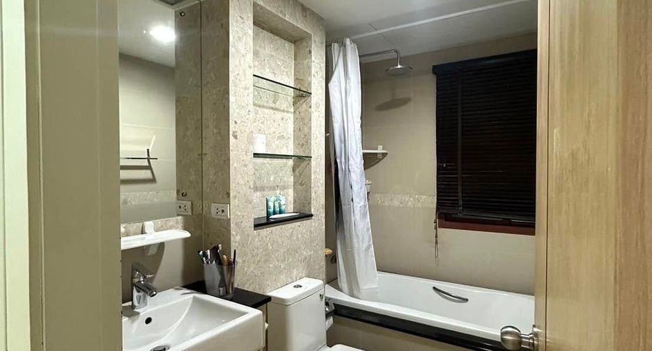 For rent and for sale 2 bedrooms condo in Khlong Toei, Bangkok