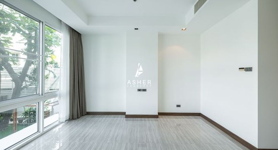 For rent and for sale 4 bedrooms condo in Khlong Toei, Bangkok
