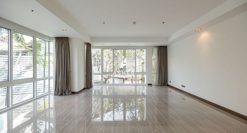 For rent and for sale 4 bedrooms condo in Khlong Toei, Bangkok