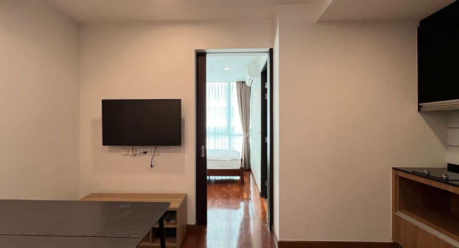 For sale 1 Beds condo in Pathum Wan, Bangkok