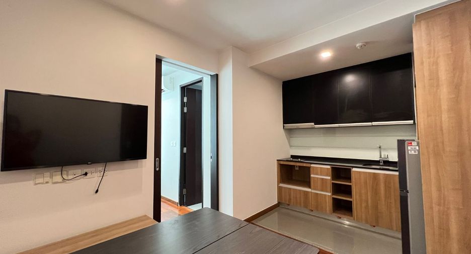 For sale 1 Beds condo in Pathum Wan, Bangkok