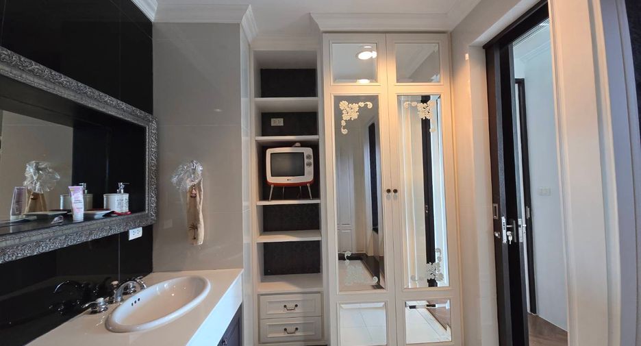À vendre 1 chambre condo à Pathum Wan, Bangkok