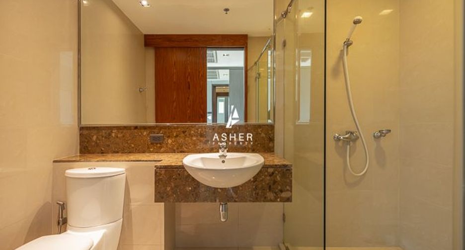 For rent and for sale 4 bedrooms condo in Khlong Toei, Bangkok