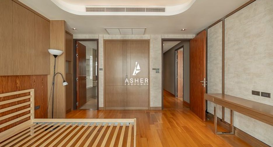 For rent and for sale 4 bedrooms condo in Khlong Toei, Bangkok