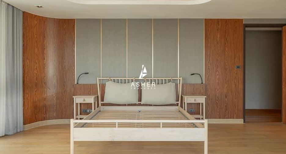 For rent and for sale 4 bedrooms condo in Khlong Toei, Bangkok