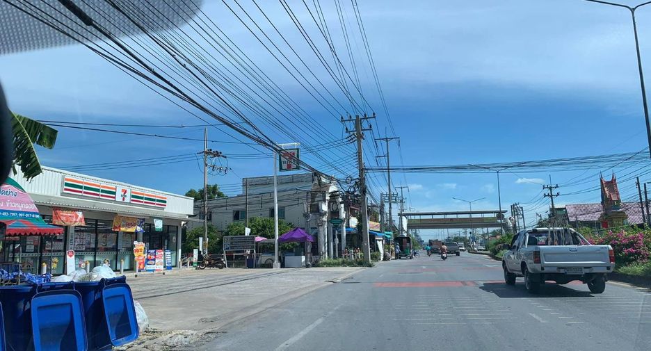 À vendre terrain à Phutthamonthon, Nakhon Pathom