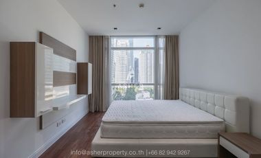 For rent 3 bedrooms condo in Pathum Wan, Bangkok