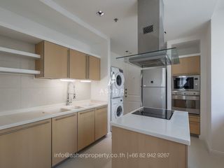 For rent 3 bed condo in Pathum Wan, Bangkok