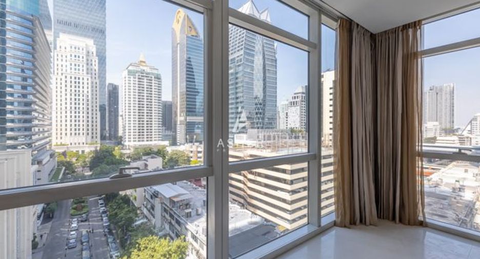 À louer 3 chambres condo à Pathum Wan, Bangkok