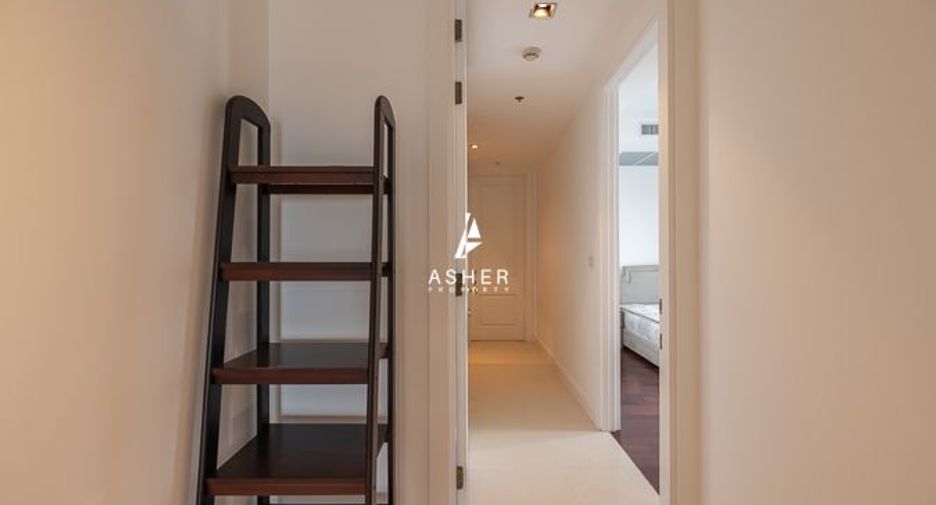 Wohnung zur Miete mit 2 Zimmer in Pathum Wan, Bangkok