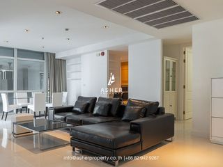 For rent 2 bedrooms condo in Pathum Wan, Bangkok