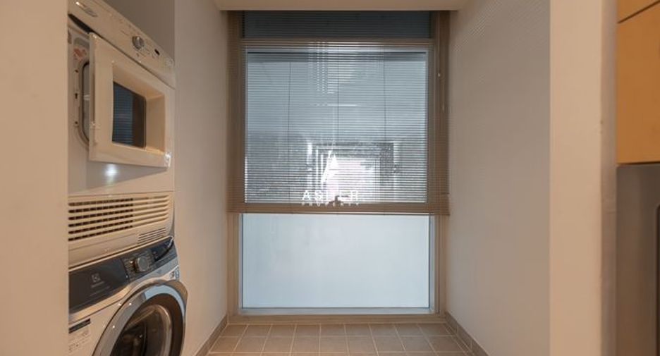 Wohnung zur Miete mit 2 Zimmer in Pathum Wan, Bangkok