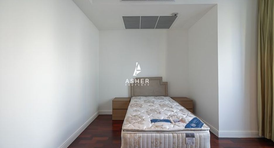 Wohnung zur Miete mit 2 Zimmer in Pathum Wan, Bangkok