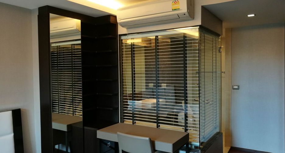 Wohnung zur Miete und zum Kauf mit 1 Zimmer in Watthana, Bangkok