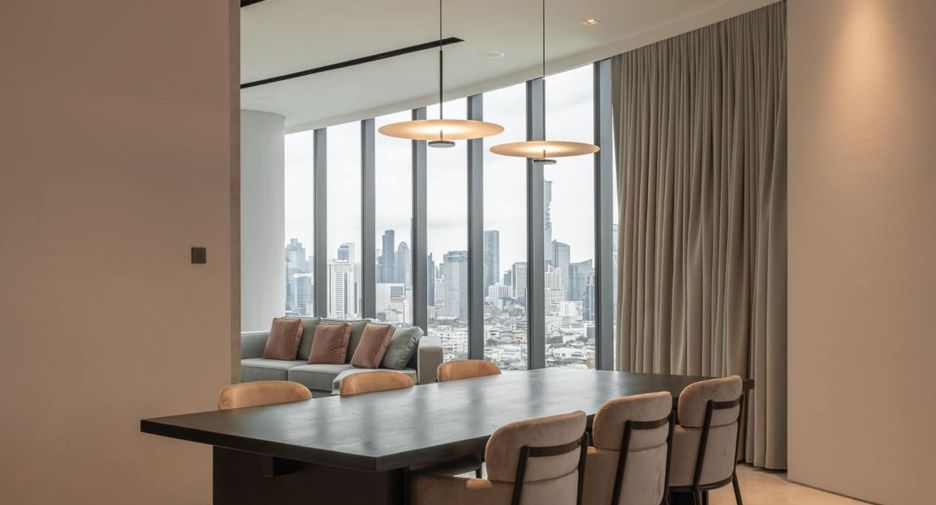 For rent 2 bed condo in Khlong San, Bangkok