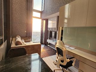 Продажа 1 кровать кондо в Пхра Кханонг, Бангкок