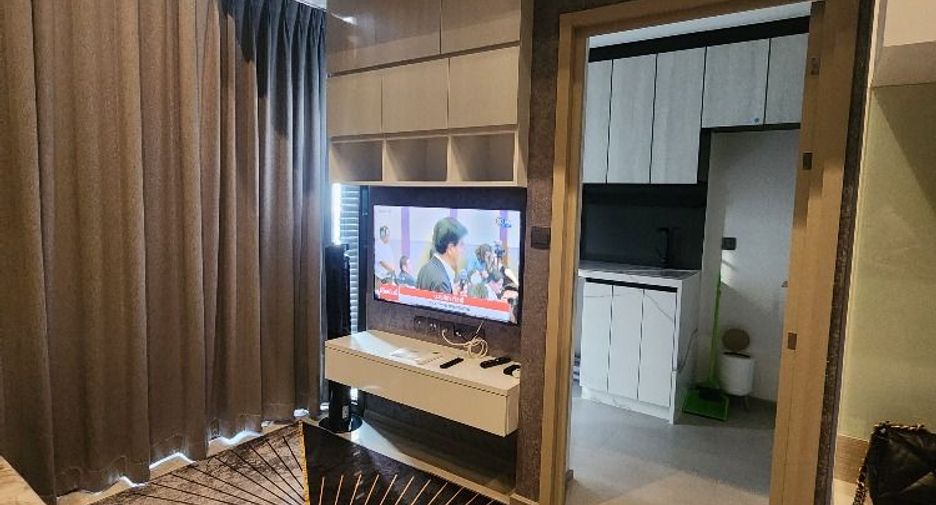 For sale 1 bed condo in Phra Khanong, Bangkok