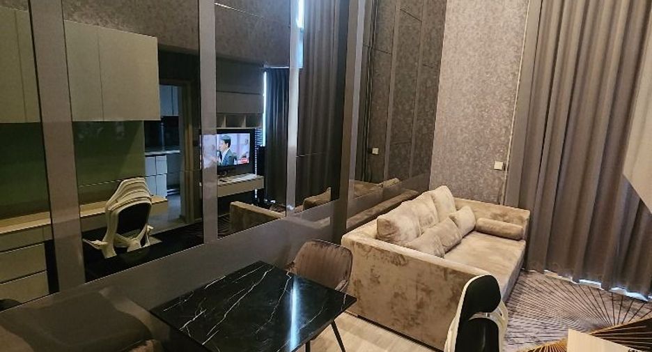 For sale 1 bed condo in Phra Khanong, Bangkok