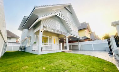 For sale 4 bedrooms house in Nong Khaem, Bangkok