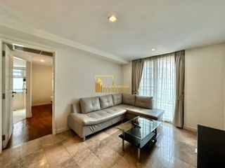 À louer 2 chambres appartement avec services à Sathon, Bangkok