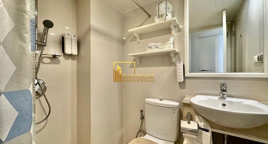 À louer 2 chambres appartement avec services à Sathon, Bangkok