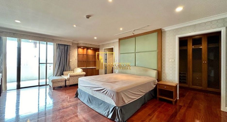 Condo en alquiler de 3 habitaciones en Watthana, Bangkok