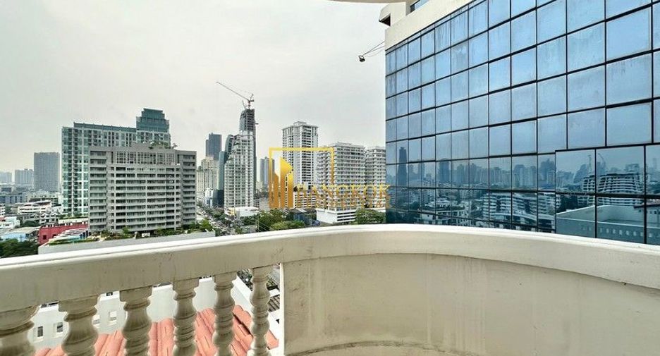 À louer 3 chambres condo à Watthana, Bangkok