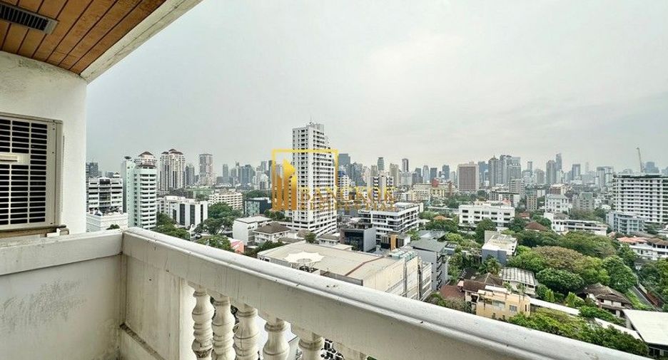 À louer 3 chambres condo à Watthana, Bangkok