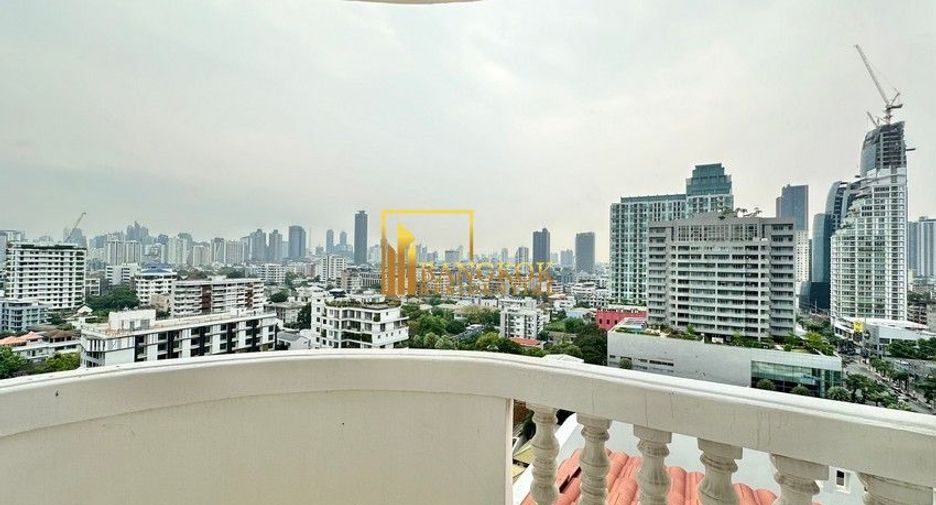 À louer 3 chambres condo à Watthana, Bangkok