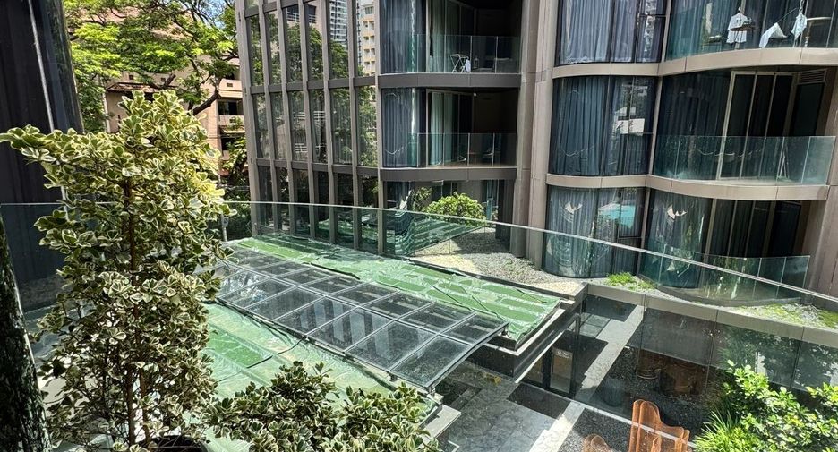 For rent 2 bedrooms condo in Watthana, Bangkok