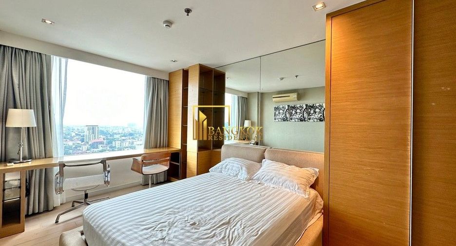 À louer 2 chambres condo à Watthana, Bangkok