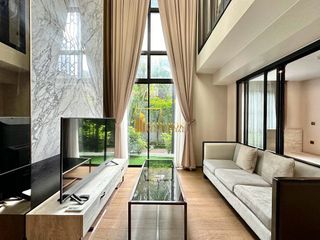À louer 2 chambres condo à Pathum Wan, Bangkok