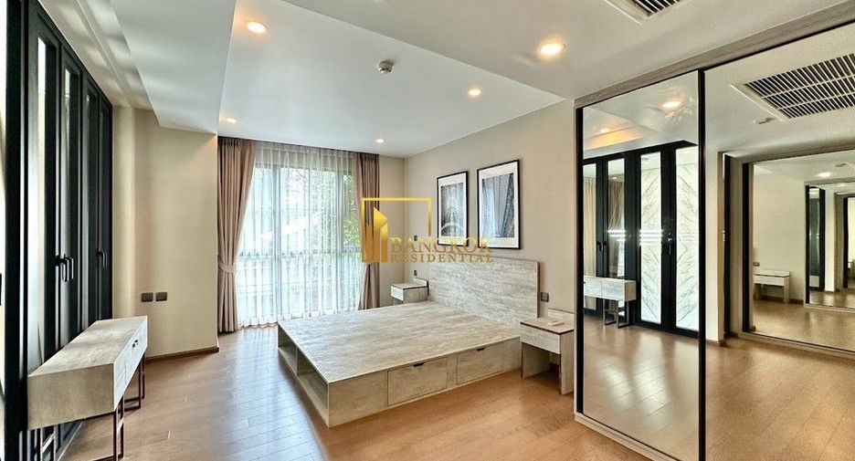 For rent 2 bedrooms condo in Pathum Wan, Bangkok