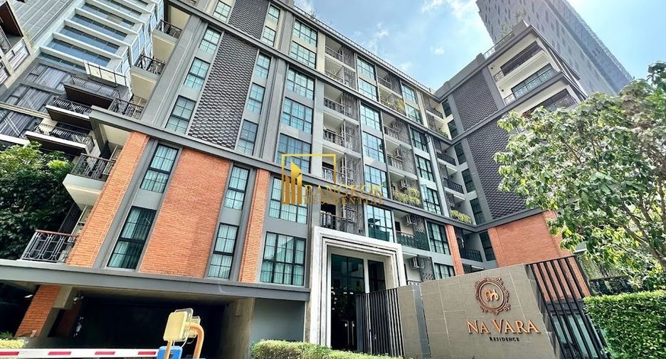 For rent 2 bedrooms condo in Pathum Wan, Bangkok